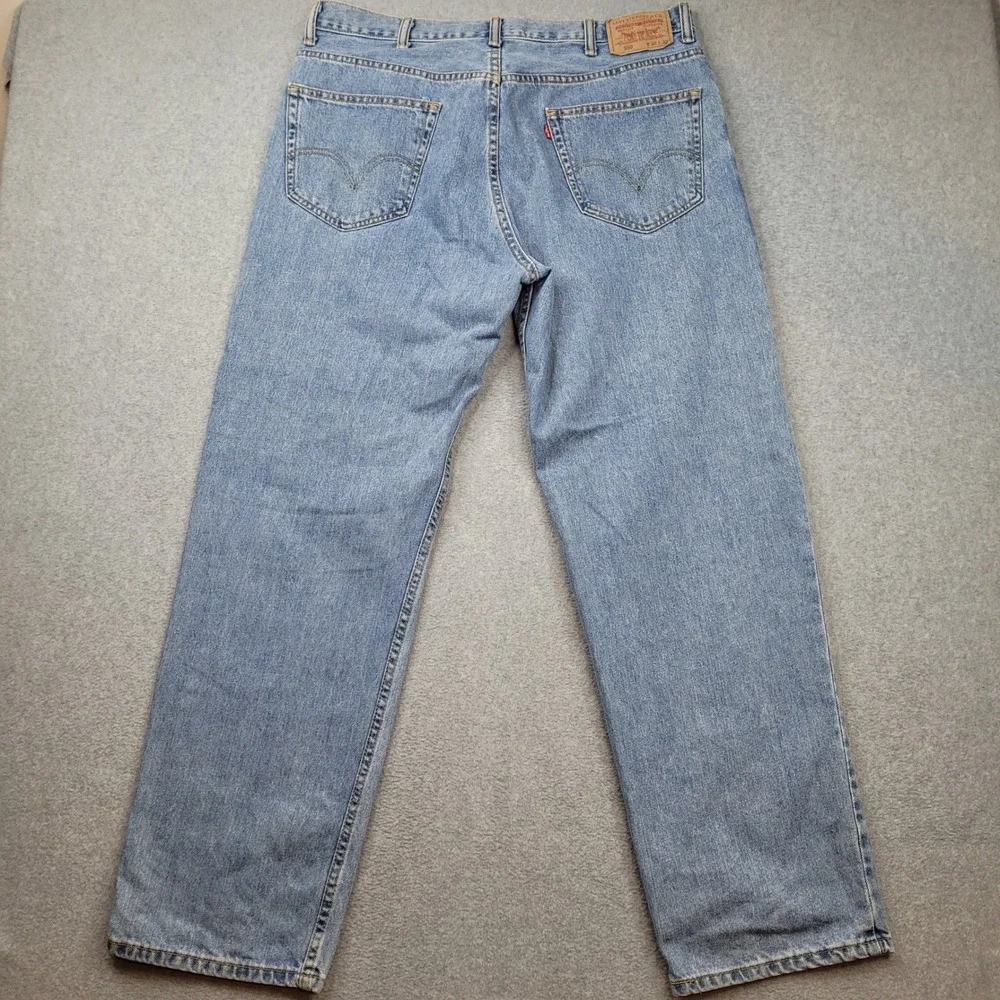 Levi 550 Relaxed Fit Jeans Mens 38x32 Light Wash Denim Y2K